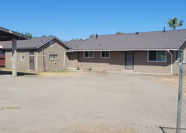 Property at 25355 W Williams Ave, Tranquillity, CA, 93668, 3 beds, 2 baths, [object Object]