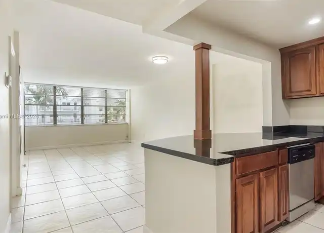 Property at 2175 NE 170th St #205, North Miami Beach, FL, 33162, 1 bed, 1.5 baths, [object Object]