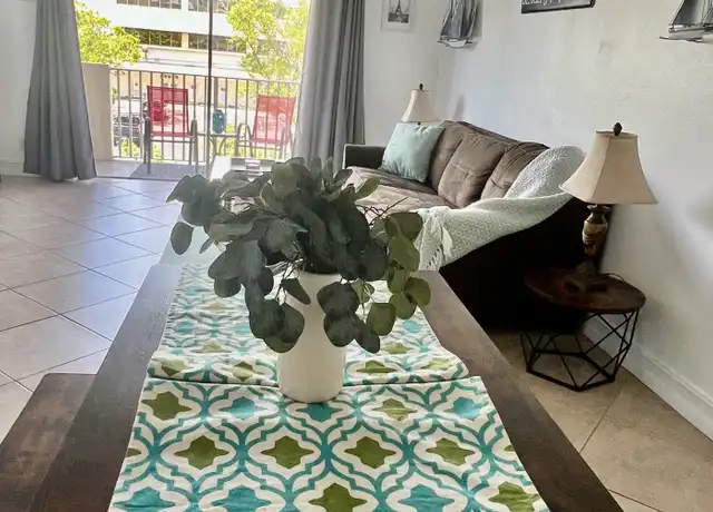 Property at 1455 N Treasure Dr Unit 3G, North Bay Village, FL, 33141, 1 bed, 1 bath, [object Object]