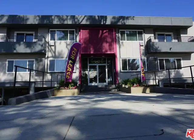 Property at 1455 S Wooster St Unit 6, Los Angeles, CA, 90035, 1 bed, 1 bath, [object Object]