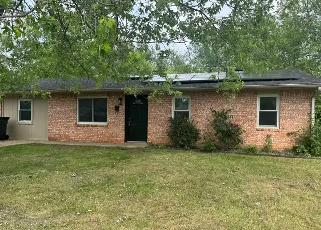 Property at 1607 Stone St, Springdale, AR, 72762, 4 beds, 1 bath, [object Object]