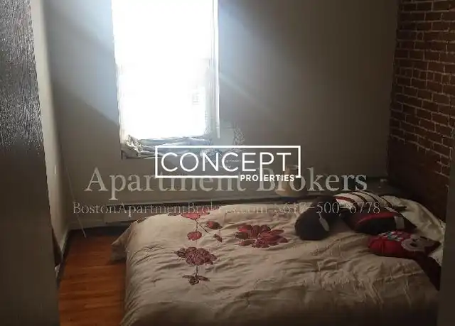 Property at 896 Huntington Ave Unit 5, Boston, MA, 02115, 2 beds, 1 bath, [object Object]