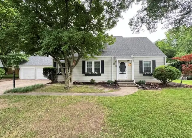 Property at 613 Mill St, Springdale, AR, 72764, 3 beds, 2 baths, [object Object]