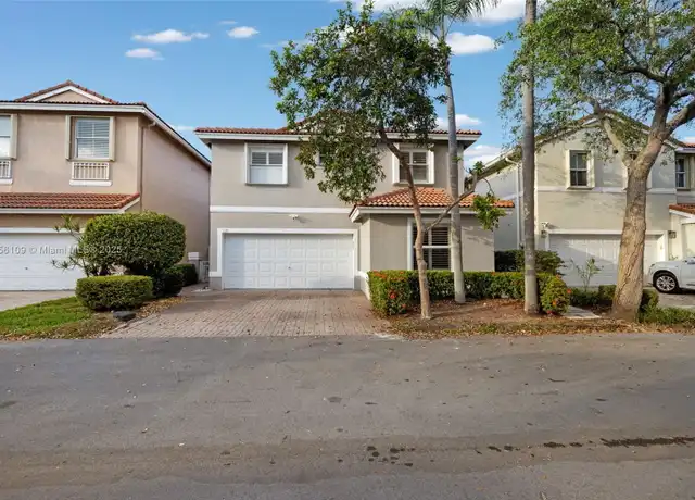 Property at 1135 Oysterwood St, Hollywood, FL, 33019, 4 beds, 2.5 baths, [object Object]
