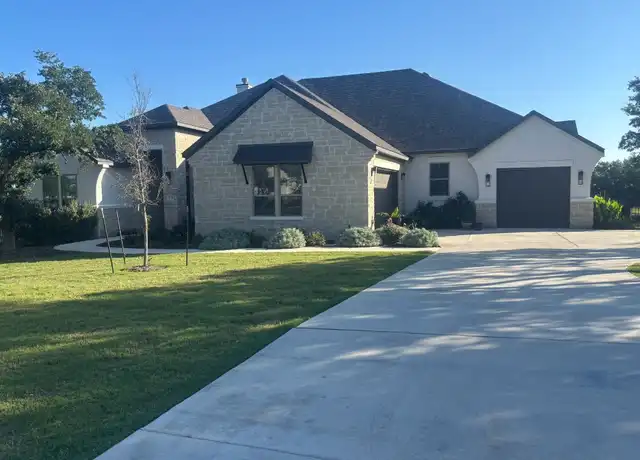 Property at 205 Spence Ln, Liberty Hill, TX, 78642, 4 beds, 4.5 baths, [object Object]