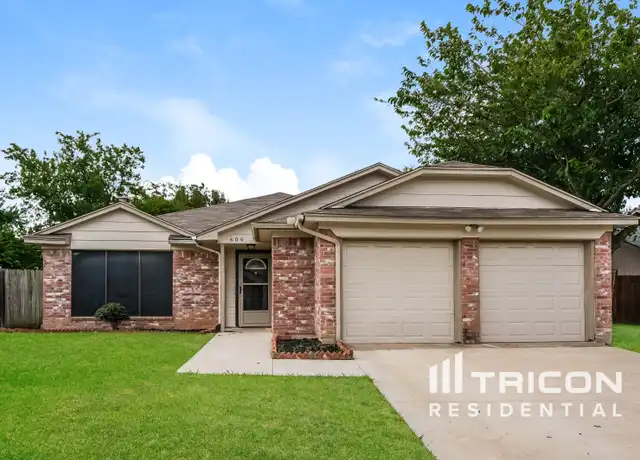 Property at 609 Rifleman Trl, Arlington, TX, 76002, 3 beds, 2 baths, [object Object]