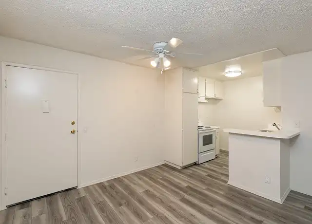 Property at Wilshire Hobart Diplomat - 535 S Hobart Blvd, Los Angeles, CA, 90020, 2 beds, 2 baths, [object Object]