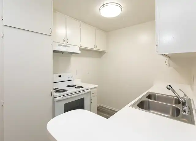 Property at Wilshire Hobart Diplomat - 535 S Hobart Blvd, Los Angeles, CA, 90020, 1-2 bed, 1-2 bath, [object Object]