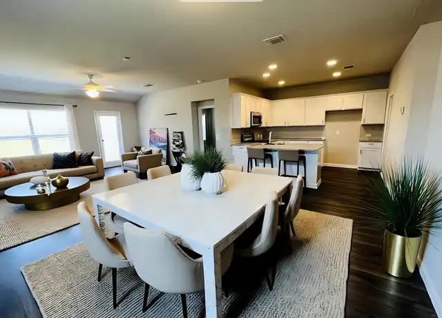 Property at 101 Stellamar Dr, Hutto, TX, 78634, 4 beds, 2 baths, [object Object]