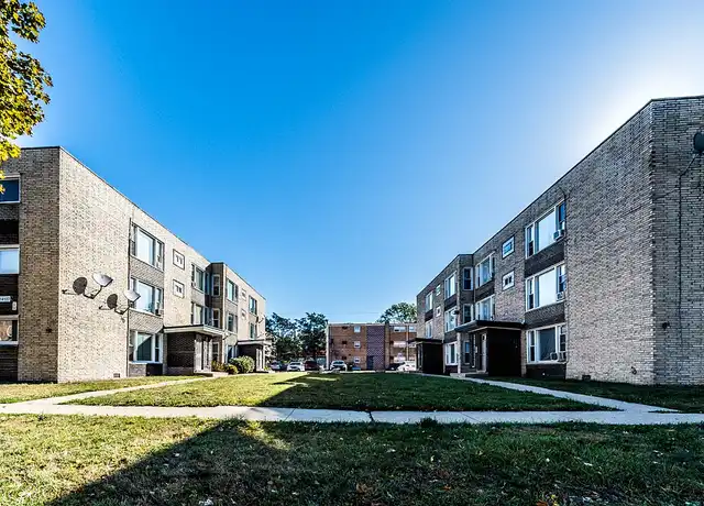 Property at 14127 S School St, Riverdale, IL, 60827, 2 beds, 1 bath, [object Object]