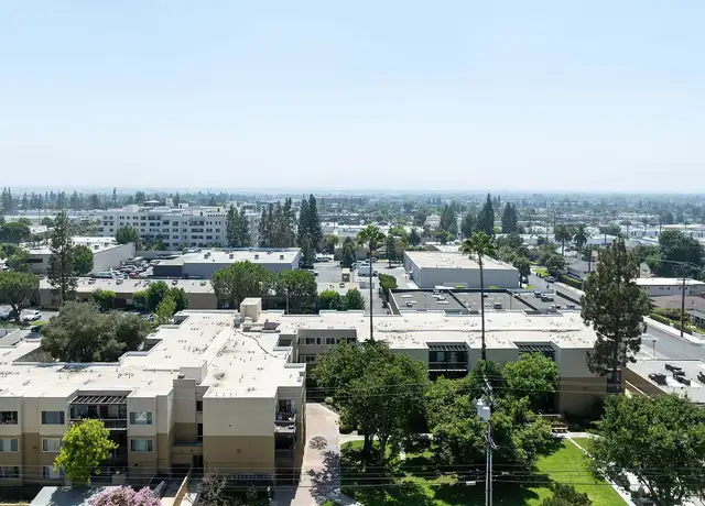 Photo of 125 W Olive Ave, Monrovia, CA 91016