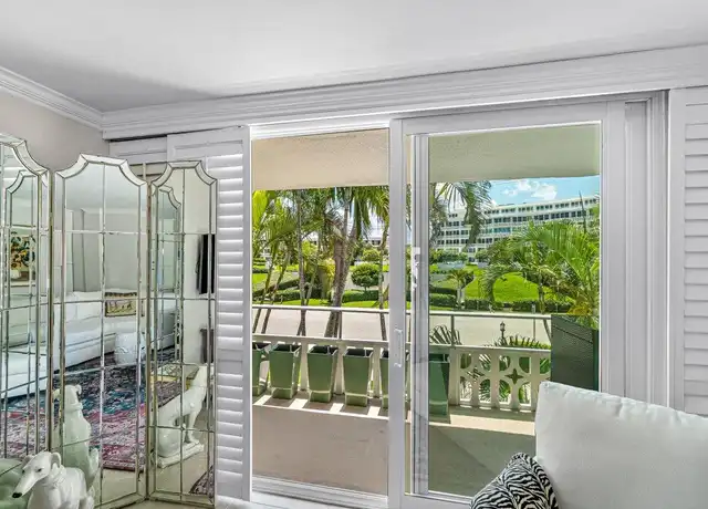 Property at 139 Sunrise Ave #204, Palm Beach, FL, 33480, 2 beds, 2 baths, [object Object]
