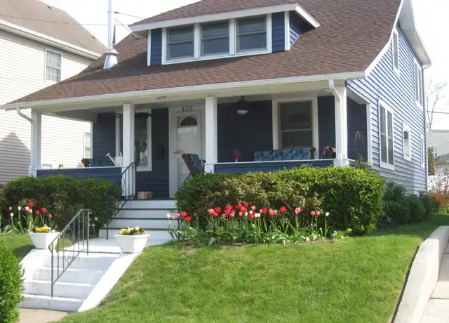 Property at 425 Washington Ave, Avon by the Sea, NJ, 07717, 3 beds, 1.5 baths, [object Object]
