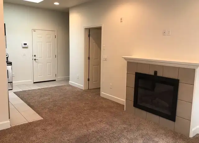Property at 3225 NE Martin Luther King Junior Blvd Unit 12, Portland, OR, 97212, 0 beds, 1 bath, [object Object]