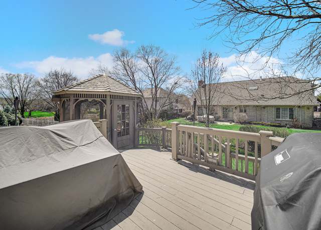 Photo of 15538 Royal Glen Ct, Orland Park, IL 60467