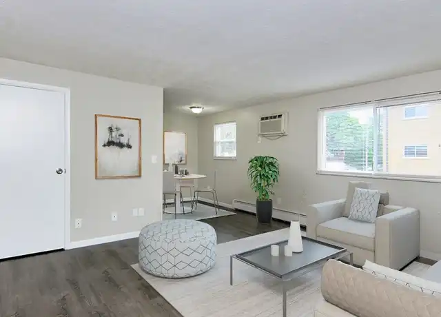 Property at Clearwater Apartments - 8759 Reading Rd, Cincinnati, OH, 45215, 1 bed, 1 bath, [object Object]