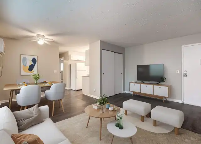 Property at Clearwater Apartments - 8759 Reading Rd, Cincinnati, OH, 45215, 2 beds, 1 bath, [object Object]