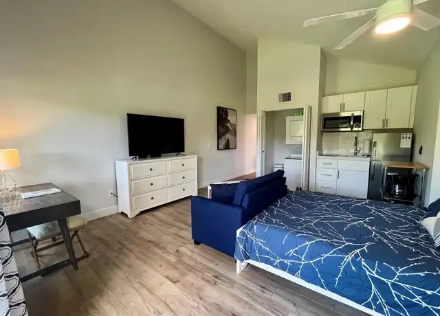 Property at 11863 Wimbledon Cir #536, Wellington, FL, 33414, 1 bed, 1 bath, [object Object]