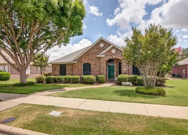 Property at 2612 Oakland Hills Dr, Plano, TX, 75025, 4 beds, 2 baths, [object Object]