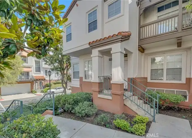 Property at 2850 Ballesteros Ln, Tustin, CA, 92782, 2 beds, 2.5 baths, [object Object]