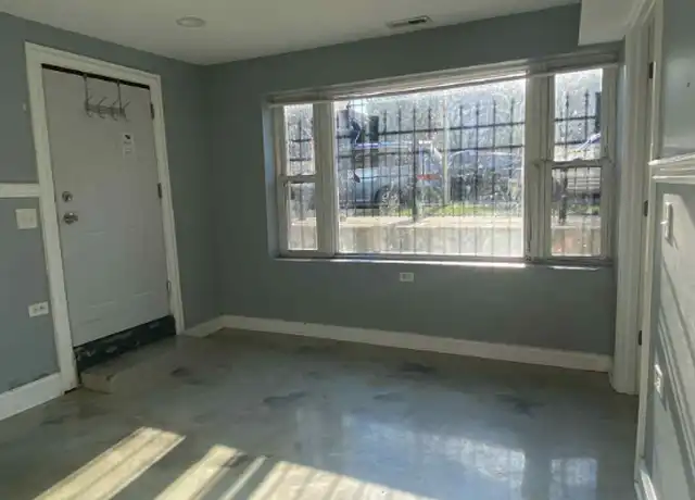 Property at 2337 S Sacramento Ave Unit 1, Chicago, IL, 60623, 2 beds, 1 bath, [object Object]