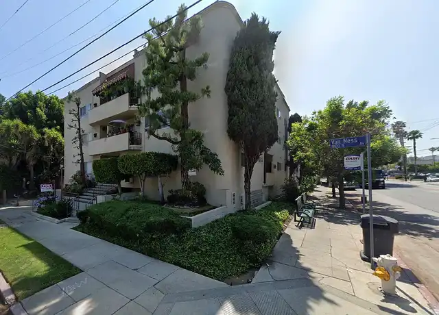 Property at La Vannessa Apartments - 1861 N Van Ness Ave, Los Angeles, CA, 90028, 1 bed, 1 bath, [object Object]