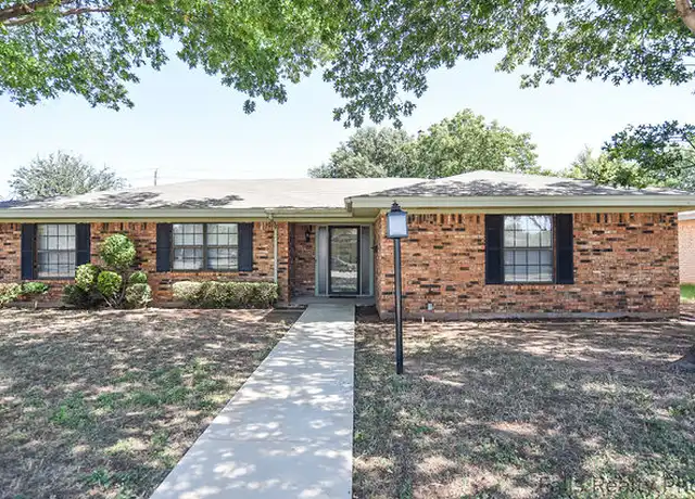 Property at 5306 Summit Dr, Wichita Falls, TX, 76310, 3 beds, 2 baths, [object Object]
