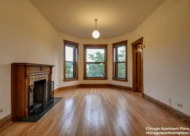 Property at 1742 W Addison St, Chicago, IL, 60613, 4 beds, 2 baths, [object Object]