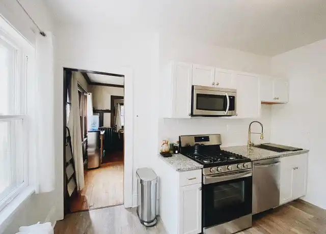 Property at 1086 12th Ave SE Unit 1, Minneapolis, MN, 55414, 2 beds, 1 bath, [object Object]