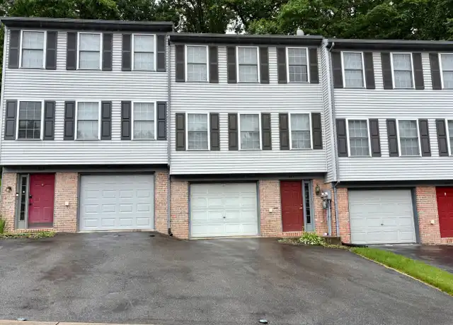 Property at 627 Rockwood Dr, Elizabethtown, PA, 17022, 3 beds, 1.5 baths, [object Object]