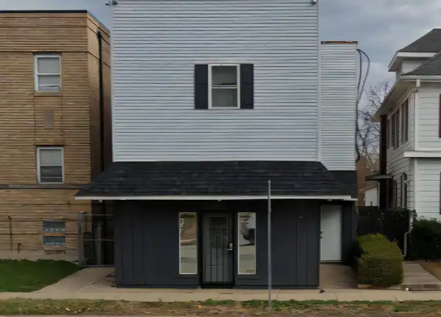 Property at 405 Lincoln Way W, South Bend, IN, 46601, 2 beds, 1 bath, [object Object]