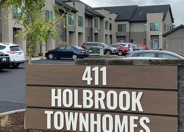 Property at 411 Holbrook Ln Unit 02, Creswell, OR, 97426, 2 beds, 1.5 baths, [object Object]