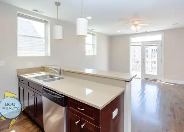 Property at 647 W Deming Pl Unit 647-GR, Chicago, IL, 60614, 1 bed, 1 bath, [object Object]