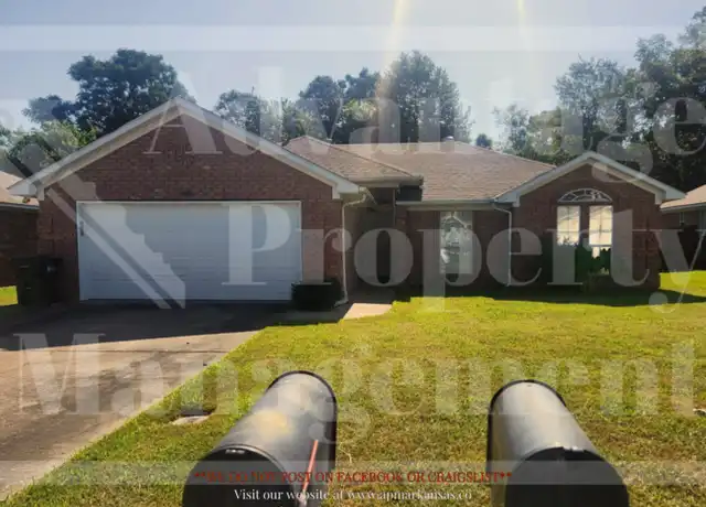 Property at 1560 Arden Ln, Conway, AR, 72034, 3 beds, 2 baths, [object Object]