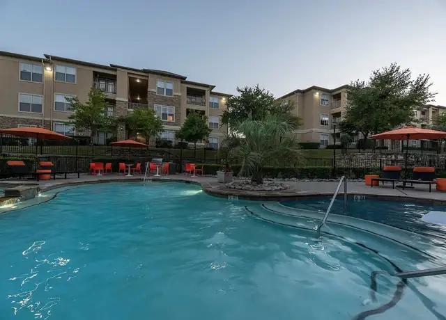 Photo of 7920 Country Club Dr, Sachse, TX 75048