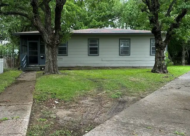 Property at 700 11th St N, Texas City, TX, 77590, 3 beds, 1 bath, [object Object]