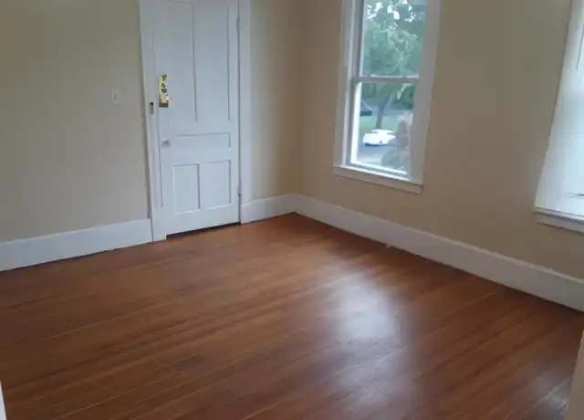 Property at 626 Park Ave Unit 4, Syracuse, NY, 13204, 0 beds, 1 bath, [object Object]