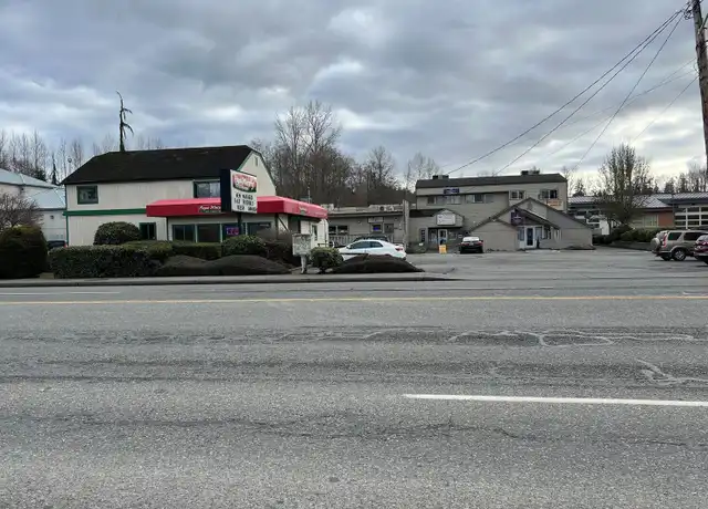 Property at 1310 E College Way Unit C, Mount Vernon, WA, 98273, 2 beds, 1 bath, [object Object]