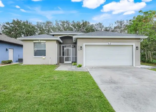 Property at 238 Stanhope Cir, Naples, FL, 34104, 3 beds, 2 baths, [object Object]