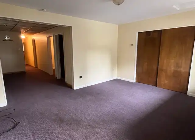 Property at 2023 5th Ave Unit 1, Altoona, PA, 16602, 1 bed, 1 bath, [object Object]