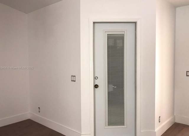 Photo of 4265 Pine Ridge Ct Unit 1, Weston, FL 33331