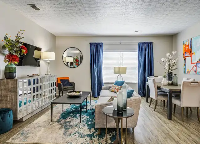 Property at The Commons at Canal Winchester Apartments - 6300 Refugee Rd, Canal Winchester, OH, 43110, 1-3 bed, 1-3 bath, [object Object]