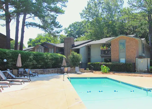 Property at 5020 Sardis Rd Unit M, Charlotte, NC, 28270, 1 bed, 1 bath, [object Object]