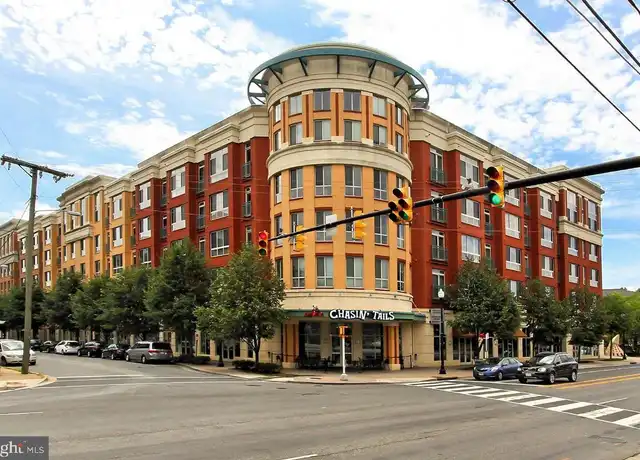 Property at 2200 N Westmoreland St #409, Arlington, VA, 22213, 2 beds, 2 baths, [object Object]