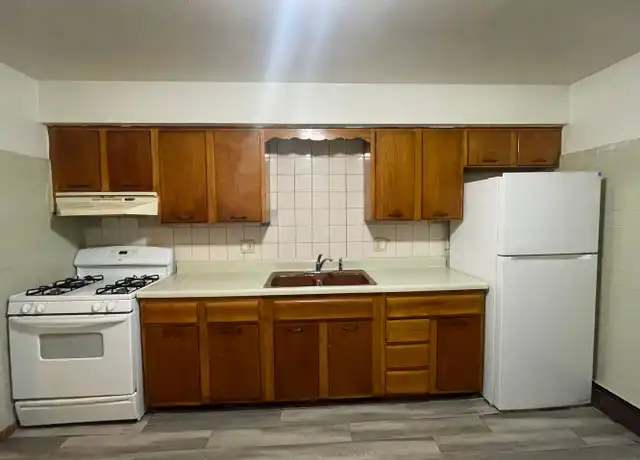 Property at 2920 Halsted Rd Unit C, Rockford, IL, 61101, 2 beds, 1 bath, [object Object]