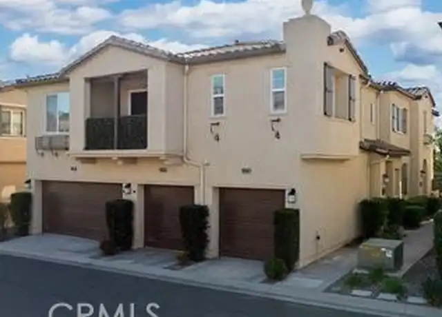 Property at 19554 Laroda Ln, Santa Clarita, CA, 91350, 2 beds, 2 baths, [object Object]