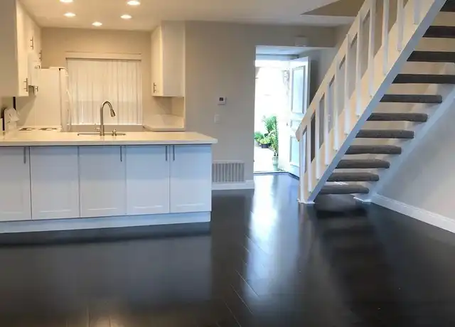 Property at 200 Pineview, Irvine, CA, 92620, 1 bed, 1 bath, [object Object]