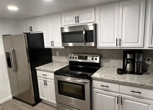Property at 5772 S Texas Ave, Orlando, FL, 32839, 2 beds, 2 baths, [object Object]