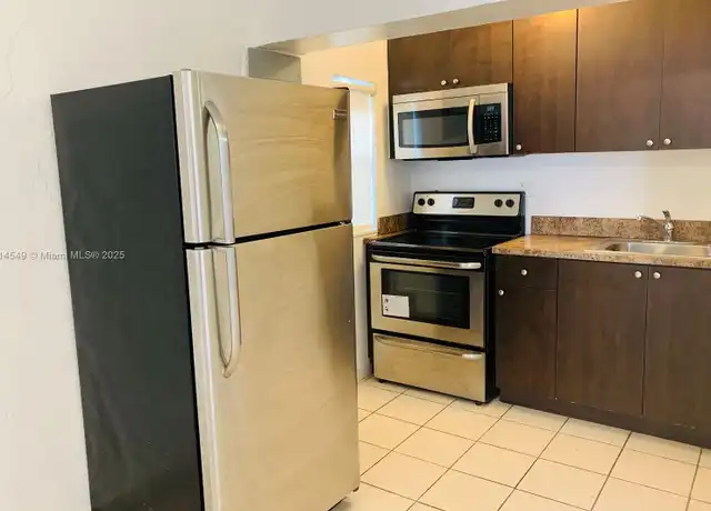 Property at 619 NE 88th St Unit 2, Miami Shores, FL, 33138, 0 beds, 1 bath, [object Object]