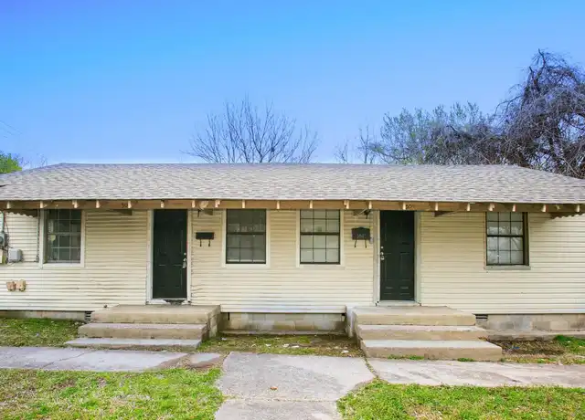 Property at 304 S Clover St, North Little Rock, AR, 72114, 1 bed, 1 bath, [object Object]